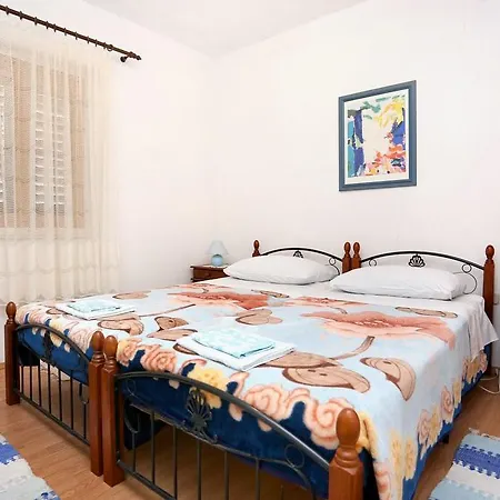 Apartament Pjestata 10212a *